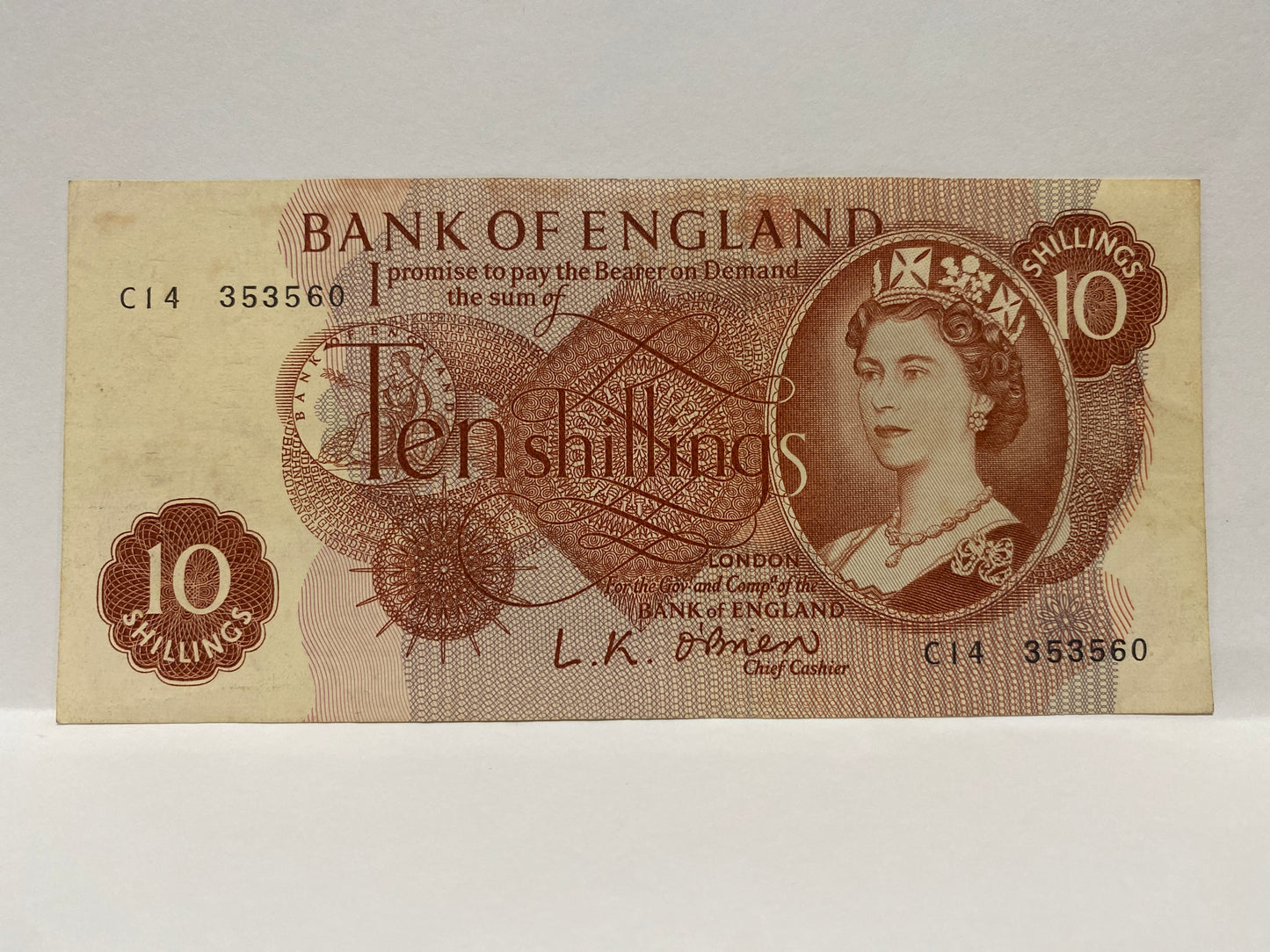 Bank of England Elizabeth II 10 Shilling paper banknote